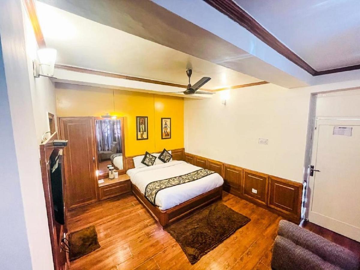 Hotel Sangeet ชิมลา ภายนอก รูปภาพ